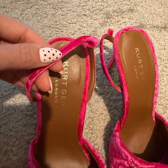 Kurt Geiger Fuchsia Velvet Heels with Crystal Bow - Picture 3 of 5
